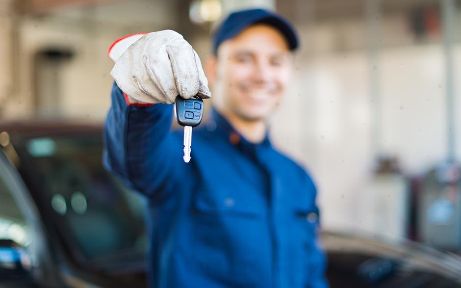prix d'un serrurier pour ouvrir une porte Paris 15